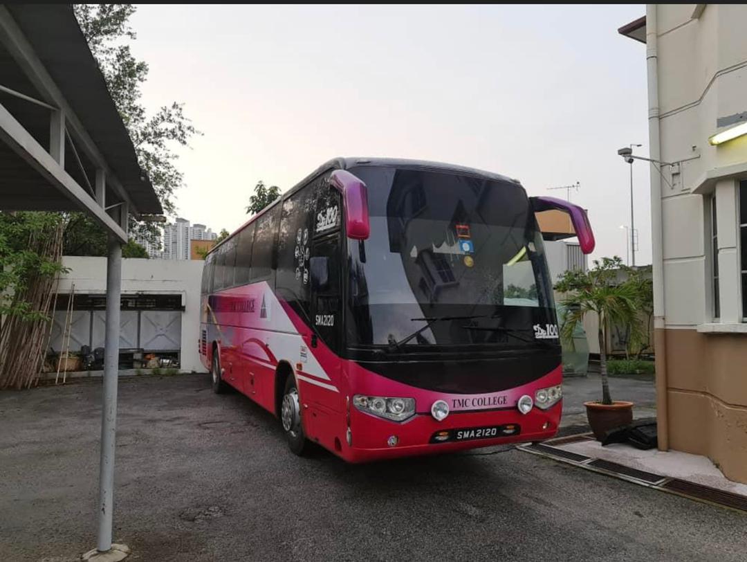 Bus